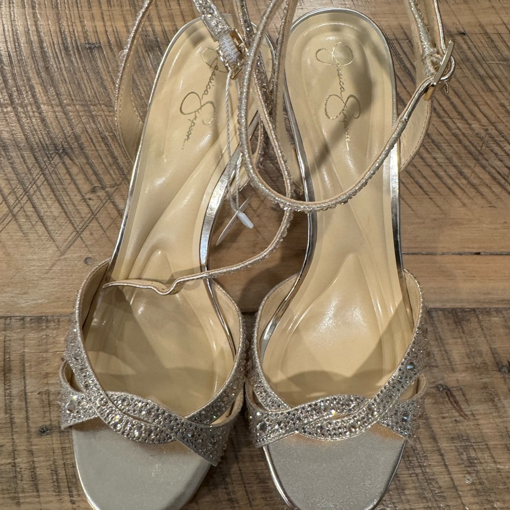Elegant Jessica Simpson Silver and Gold Strappy Sandals